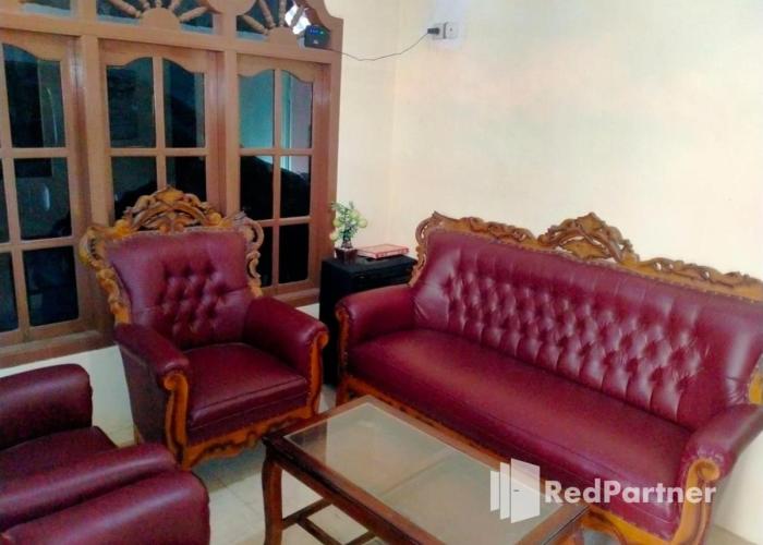 Navisha Guest House Syariah near Exit Tol Batang RedPartner