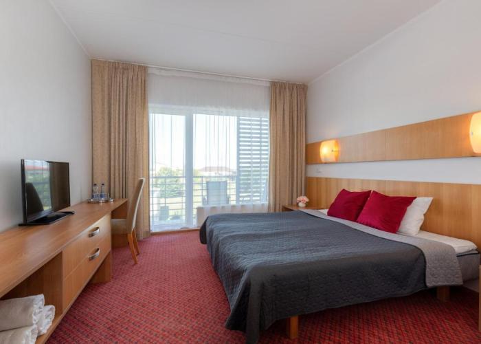 Raadimõisa Hotell