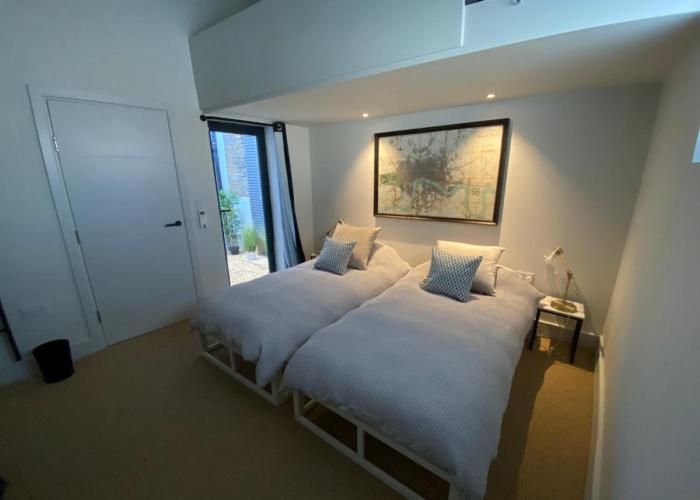 May Road, stylish townhouse