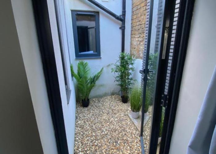 May Road, stylish townhouse