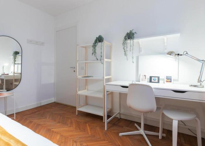 Top Living Apartments - Carducci