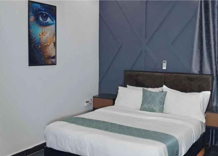 99 MOZILLA APARTMENTS AND SUITES