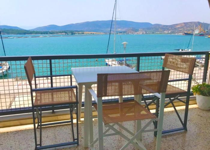 Marine Apartment with sea & port view!