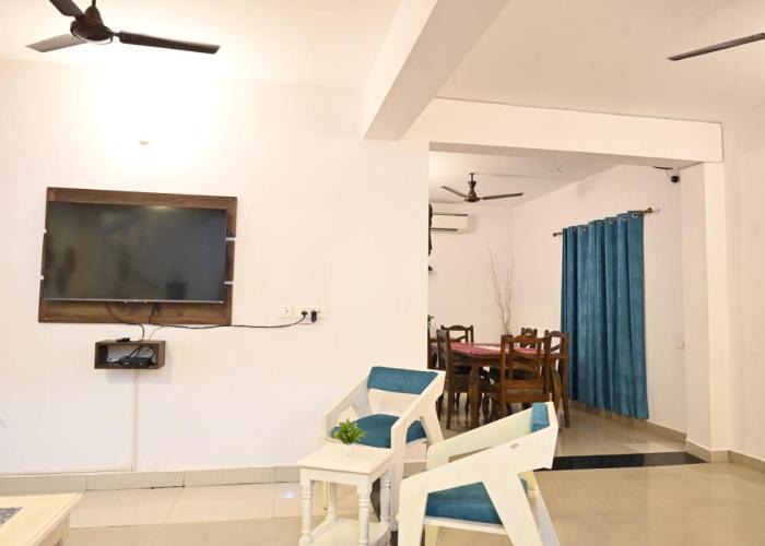 6BHK Marna Villa with Private Pool 10min to Beaches