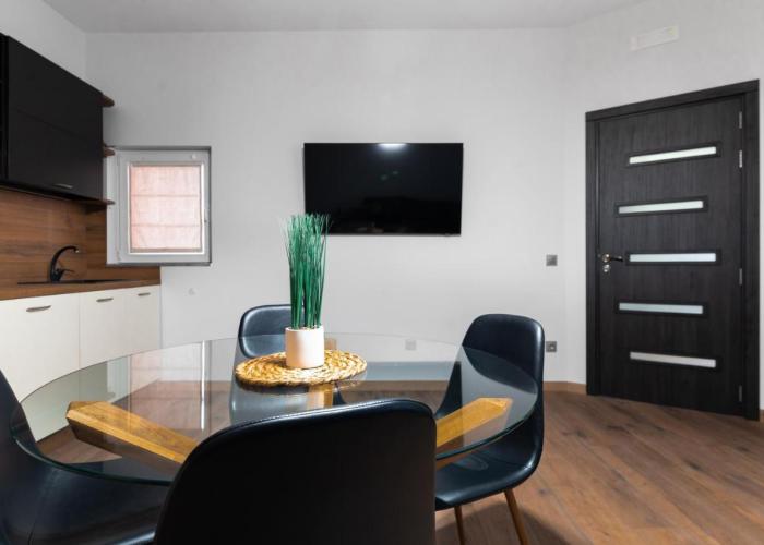 La Luna - High-end 2BD Flat in the TOP centre by Flat Mаnager