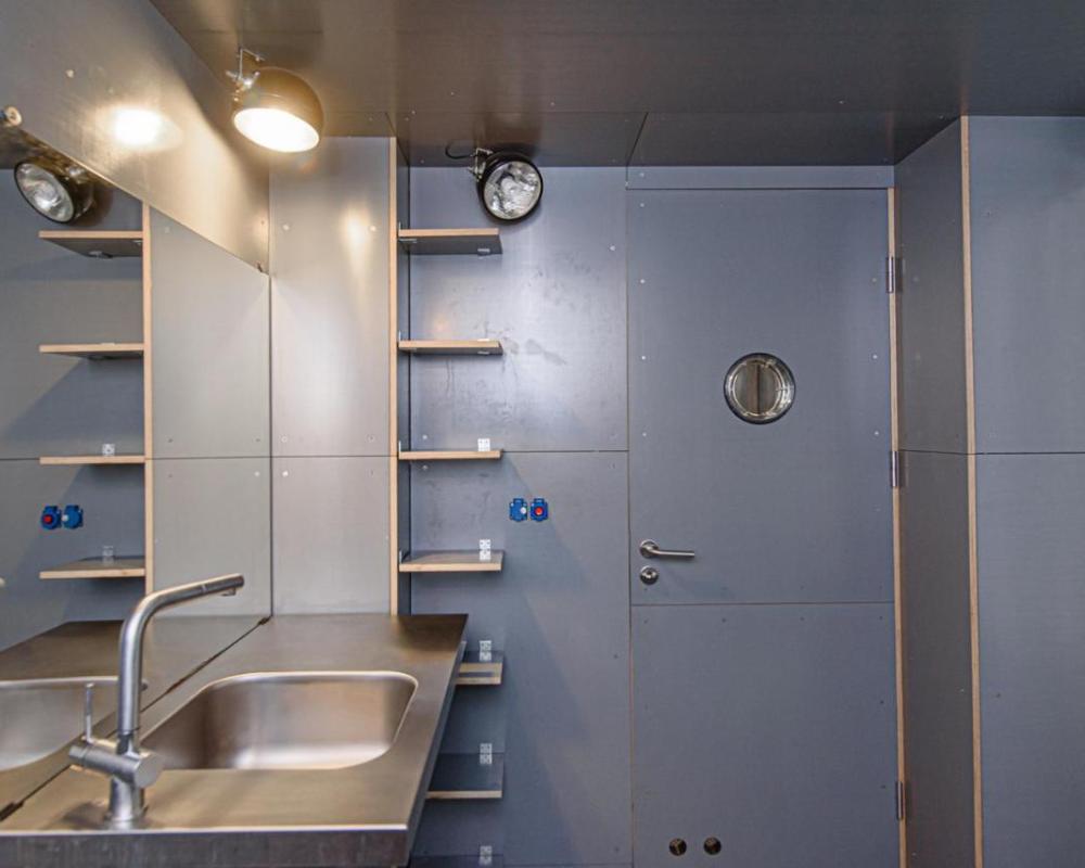 фото Hidden Submarine