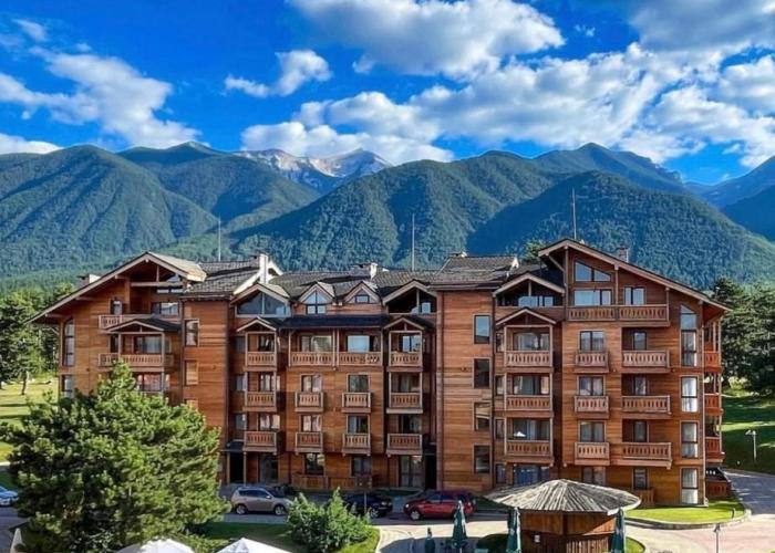 Allure in Pirin Golf