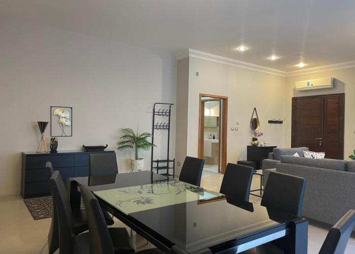 Contemporary Semi Villa Apartment with Private Entrance in Khalda