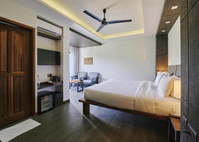 Ataraxis Grand and Spa Fuvahmulah