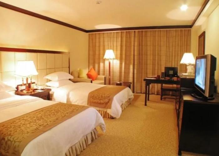 March Flower International Hotel