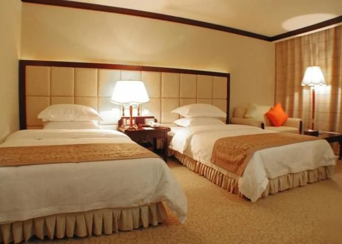 March Flower International Hotel