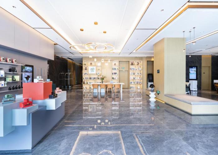 Atour Hotel Yibin West Railway Station