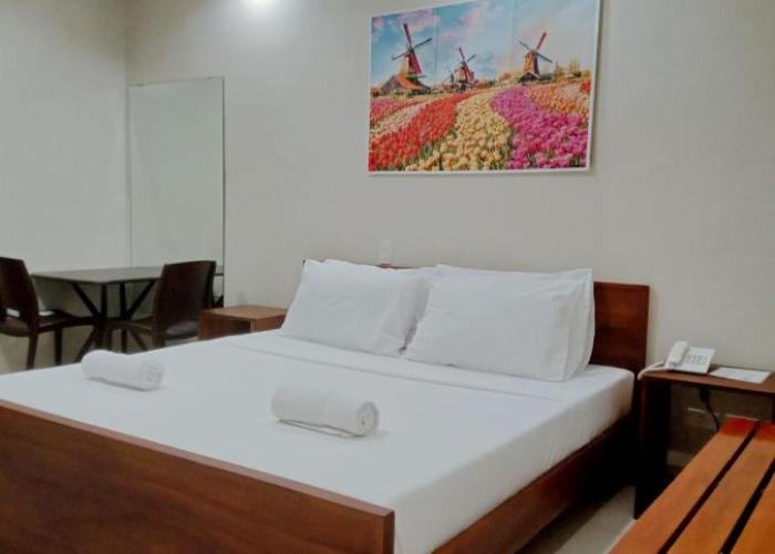 Grace & RB Hotel