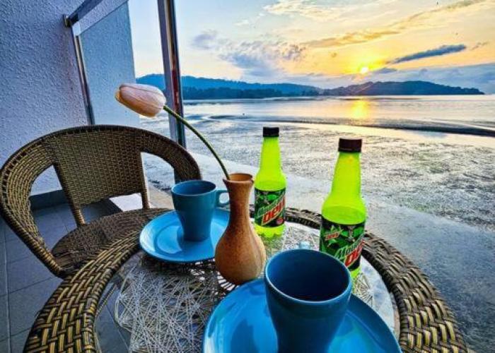 1 min to Seaview & Sunrise Heart of Kuantan