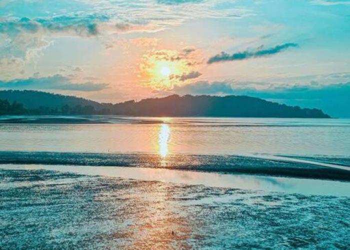 1 min to Seaview & Sunrise Heart of Kuantan