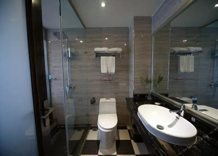 Katie Hotel (Nanning Anji Avenue 33 Middle Metro Station)