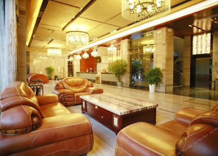 Katie Hotel (Nanning Anji Avenue 33 Middle Metro Station)