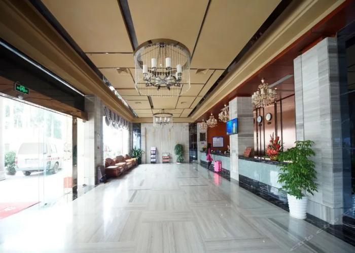 Katie Hotel (Nanning Anji Avenue 33 Middle Metro Station)