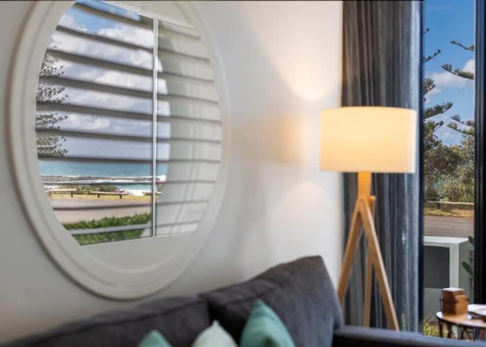 La Ronde One - Pilot Hill Property