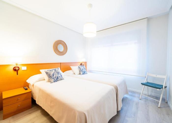 APARTAMENTOS GENOVA PARQUESOL-parking gratuito