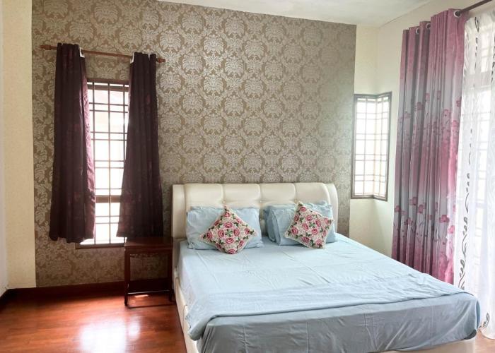 Muar Homestay [Located at Sabak Awor Seafood Court]