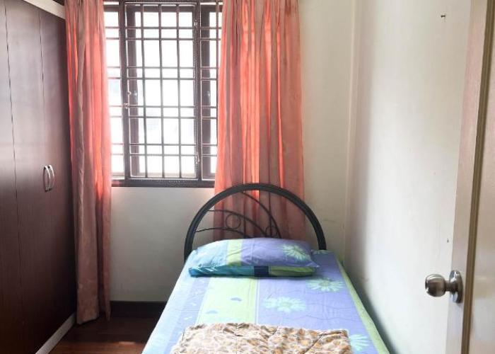 Muar Homestay [Located at Sabak Awor Seafood Court]