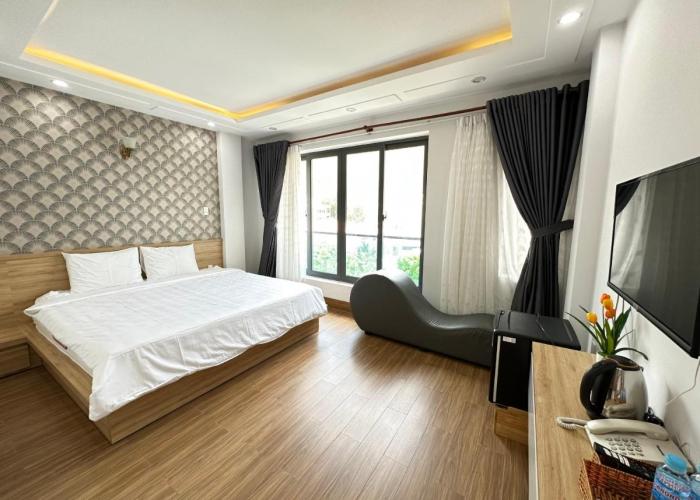 THELAND HOTEL