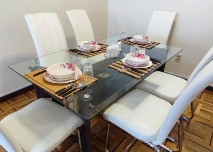 Cómodo, amplio y céntrico apartamento en Sopocachi