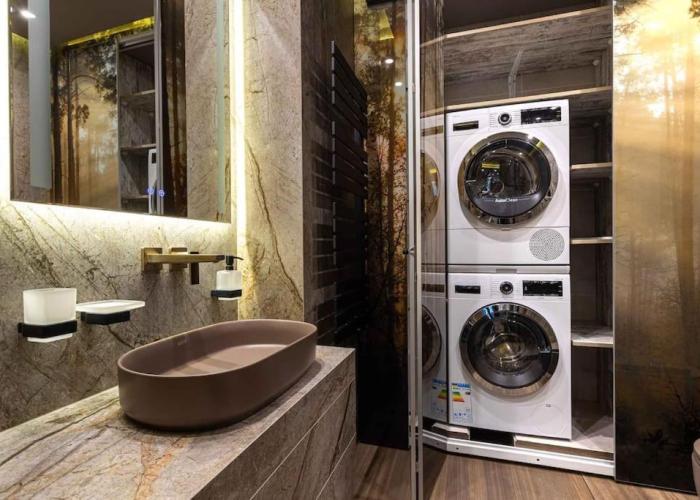 Luxury apartment in the superb location