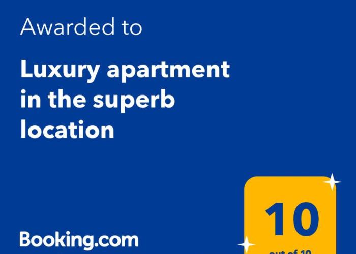 Luxury apartment in the superb location