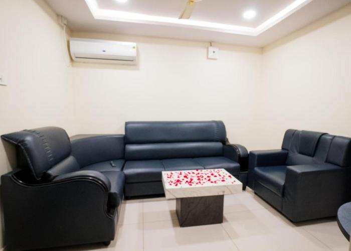 HOTEL PARAMESHWARA luxury awaits