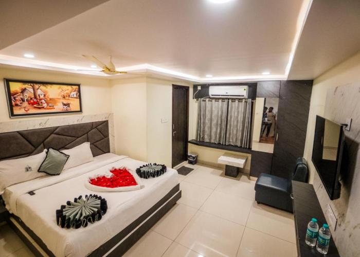 HOTEL PARAMESHWARA luxury awaits