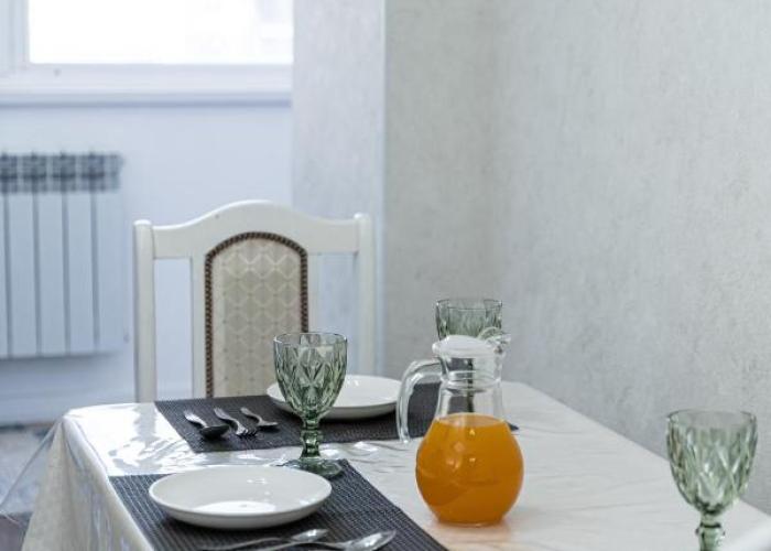 Mars APARTMENT 12