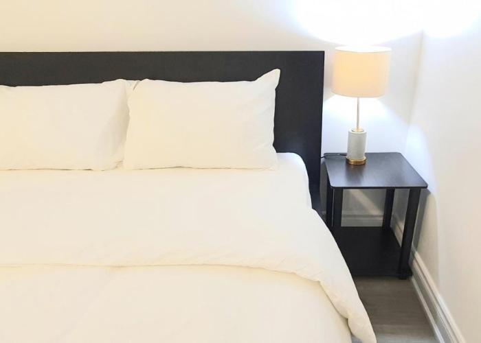 A Home Away-Deluxe Guest Room in Toronto