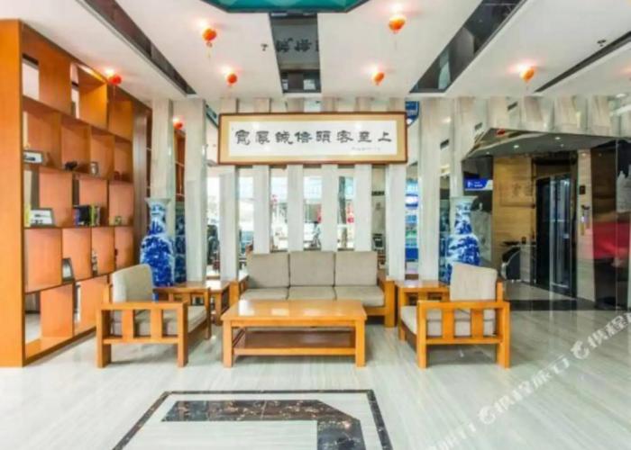 Yeste Hotel (Nanning Shizitang Metro Station Branch)