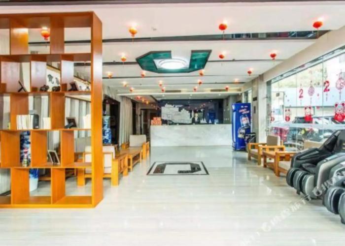 Yeste Hotel (Nanning Shizitang Metro Station Branch)