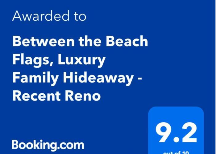 Between the Beach Flags Private Luxury Family Fun Hideaway