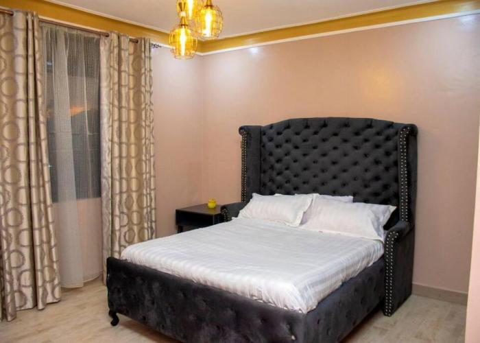 Secure cozy getaway near Kampala business district