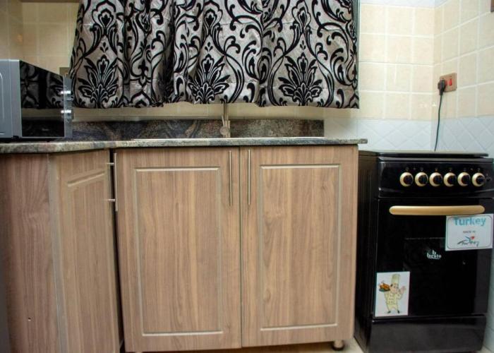 Secure cozy getaway near Kampala business district