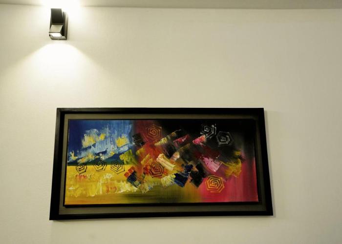Gulshan Lovely 3-Bedroom Luxury Apartment