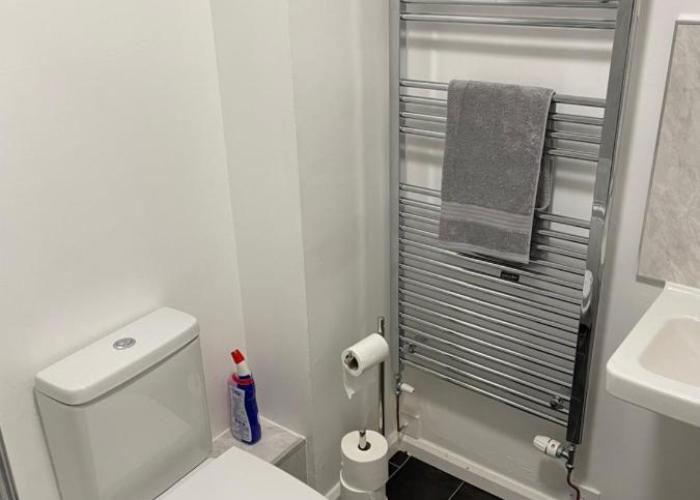 Serviced Accommodation 2 bed house III