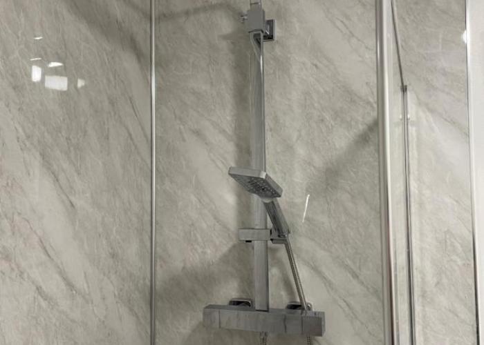 Serviced Accommodation 2 bed house III