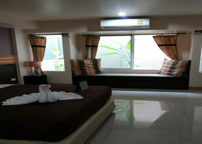 Winhouse Hotel