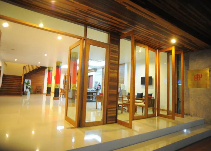 Sukkasem Hotel