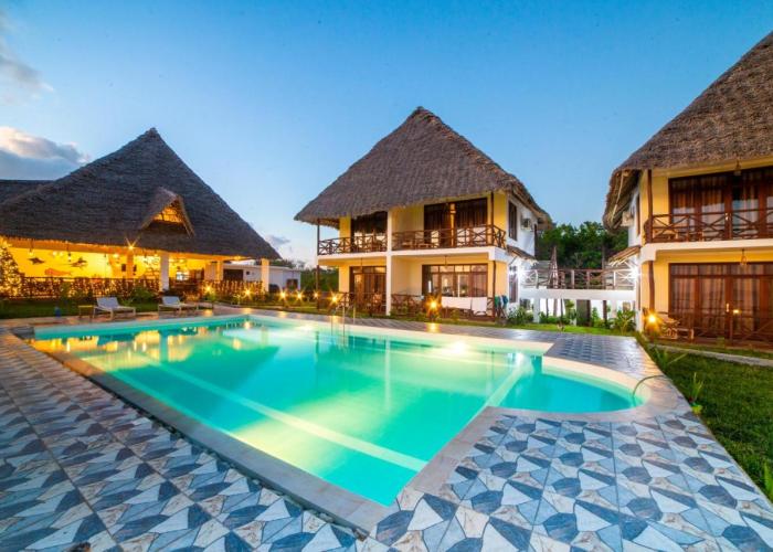 MAHI MAHI BEACH HOTEL
