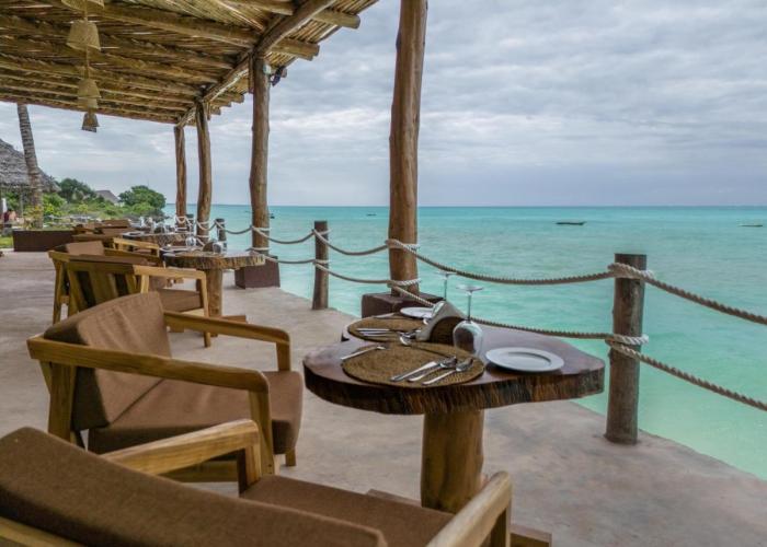 MAHI MAHI BEACH HOTEL
