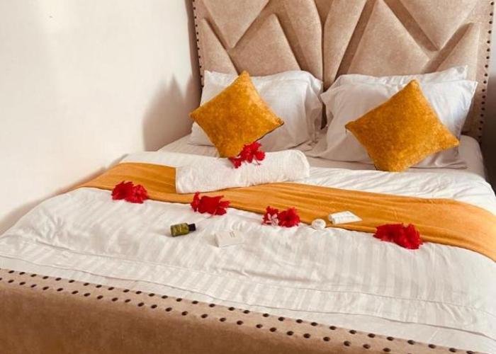 Lux Suites Bamburi studio Apartments