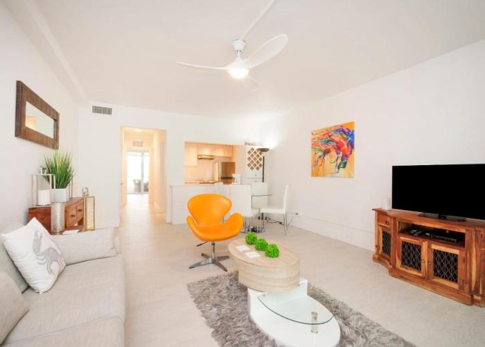 Beach Living at Island Pine Villas BLSE