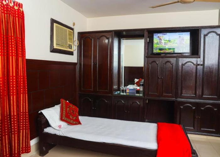 Ali International Hotel