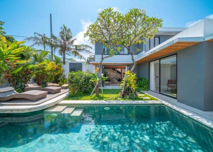 Villa Arunika - Stylish tropical 2BR Villa close to Nyanyi beach!